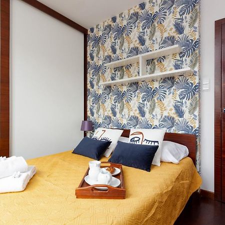 Spacious Suite With A Hammock And Terrace By Renters Prestige Warschau Buitenkant foto