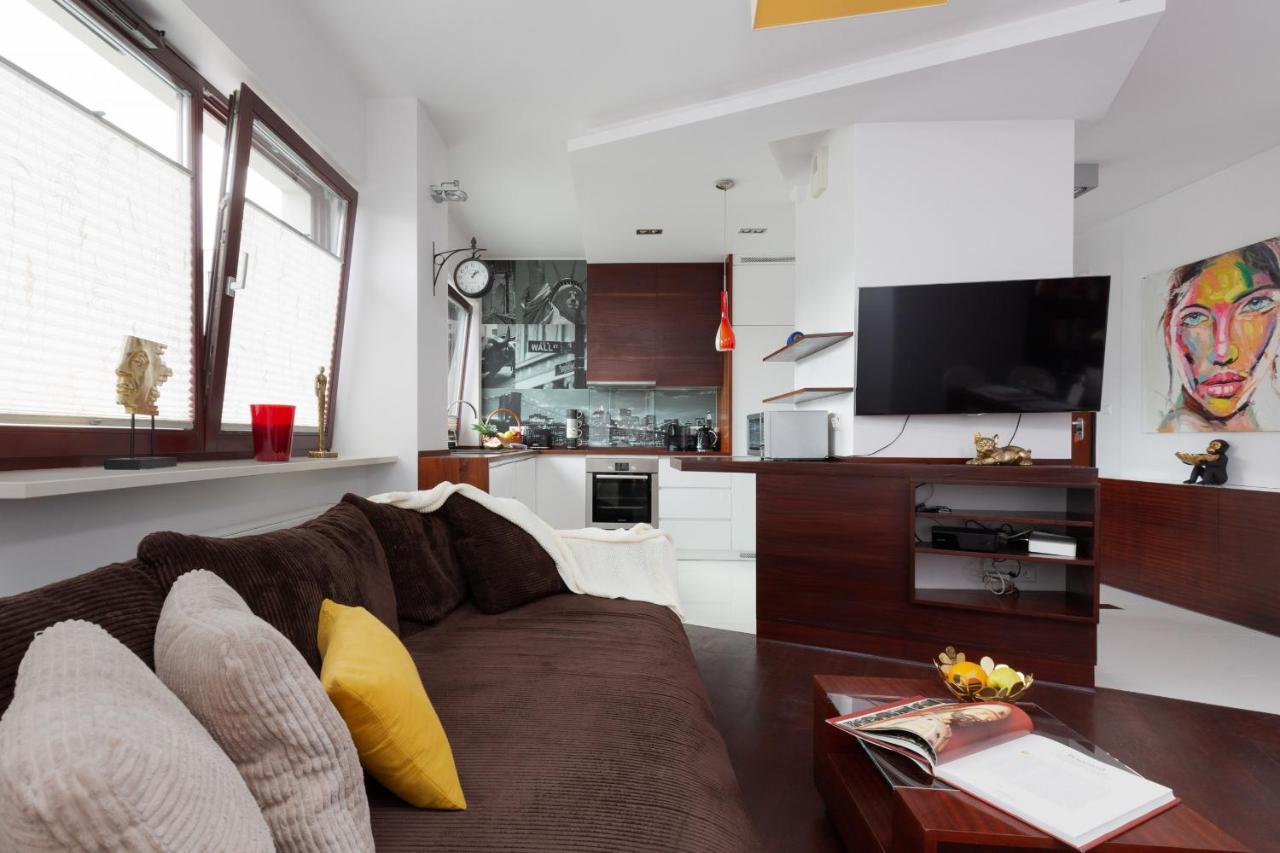 Spacious Suite With A Hammock And Terrace By Renters Prestige Warschau Buitenkant foto