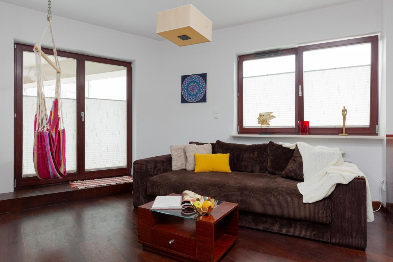 Spacious Suite With A Hammock And Terrace By Renters Prestige Warschau Buitenkant foto